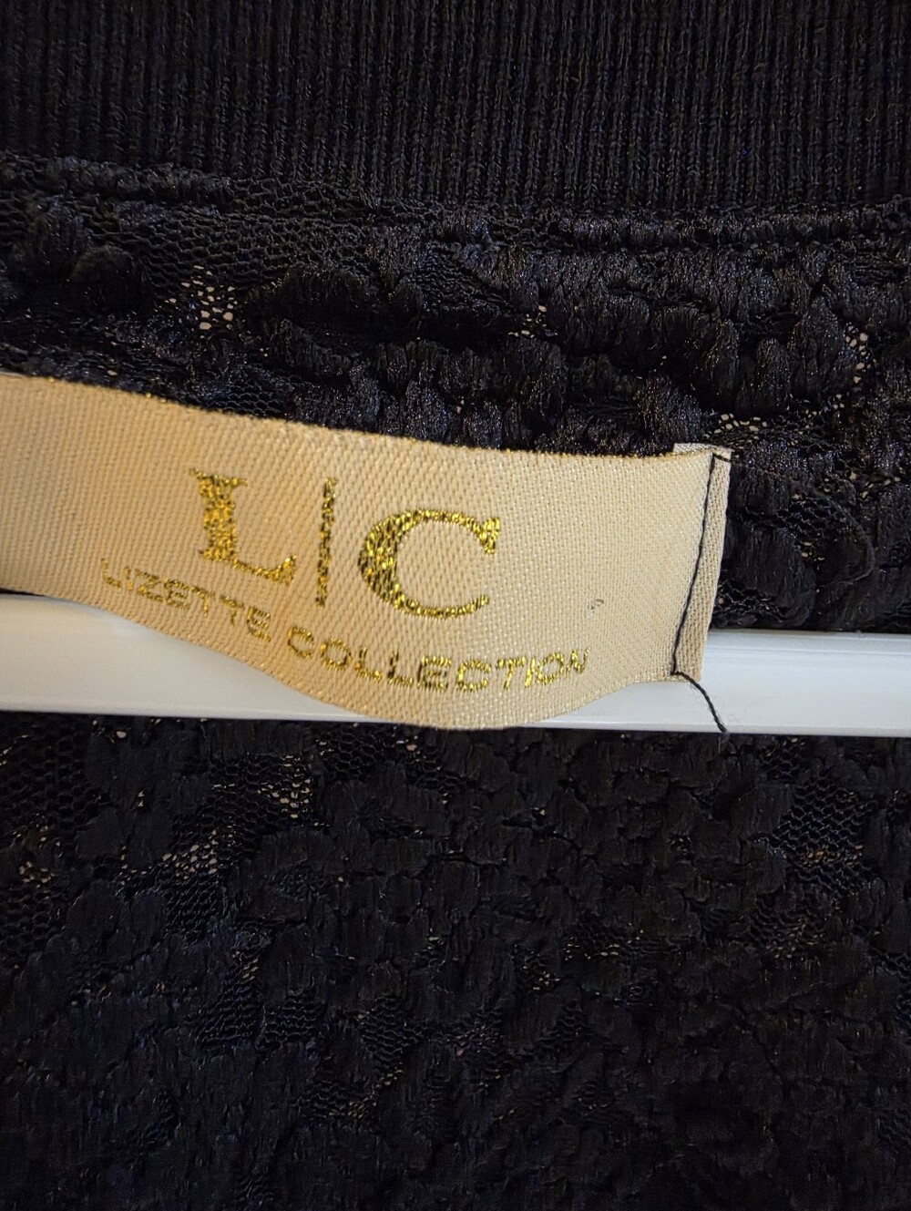 LIZZETE COLLECTION Black Lace Bomber Jacket with Gold Sequin Drip Detail M - Picture 4 of 4